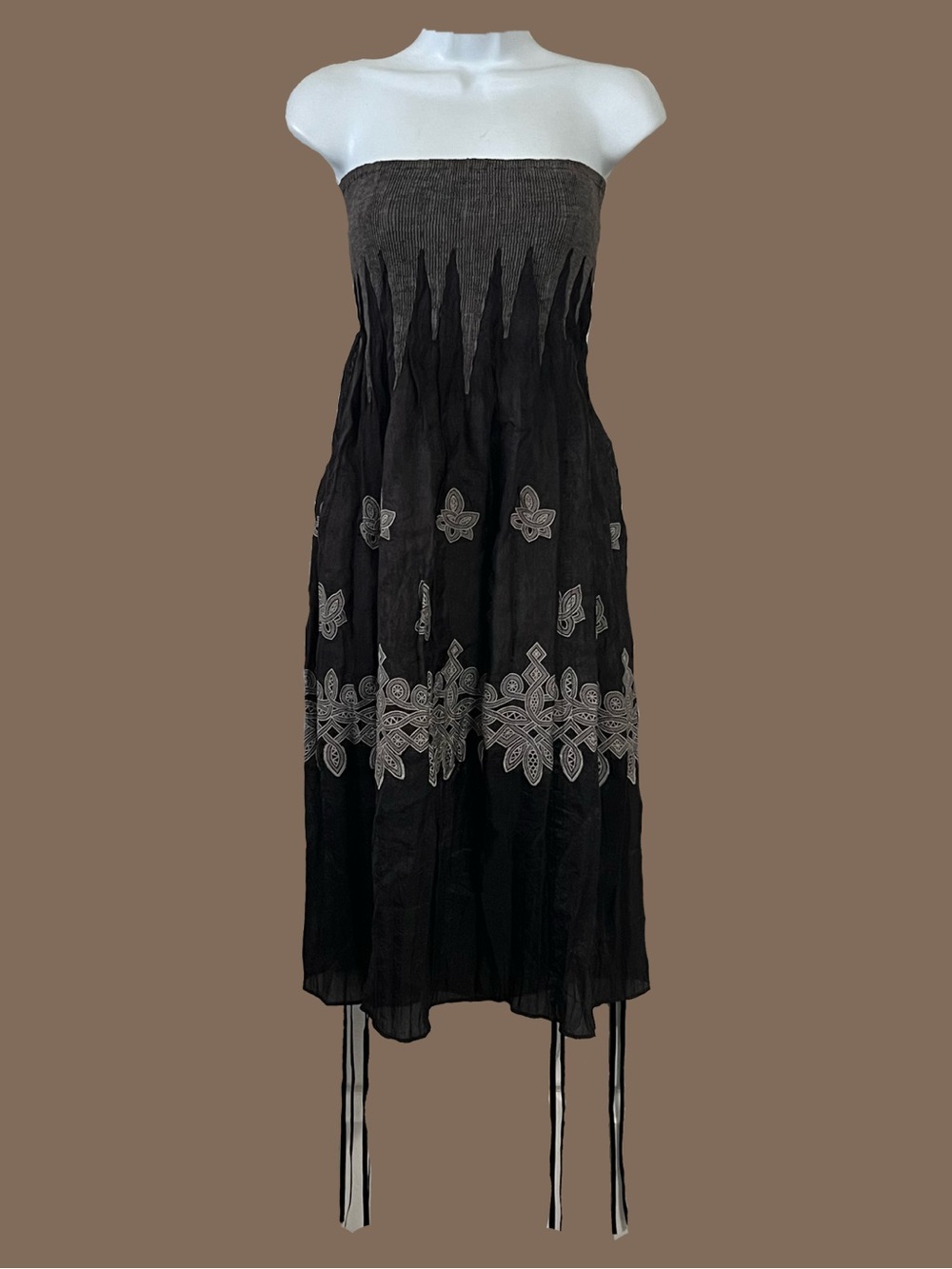 Lapis Black Strapless Embroidered Midi Dress